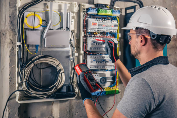 Best Electric Panel Repair  in East Dundee, IL